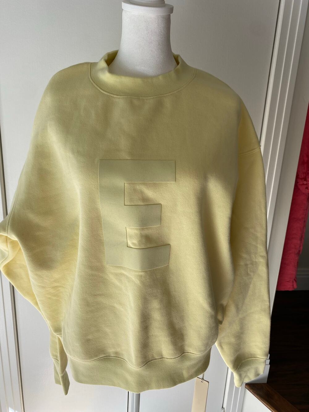 Fear of God Essentials Buttery Yellow Crewneck Kids Sz 12 NWT
